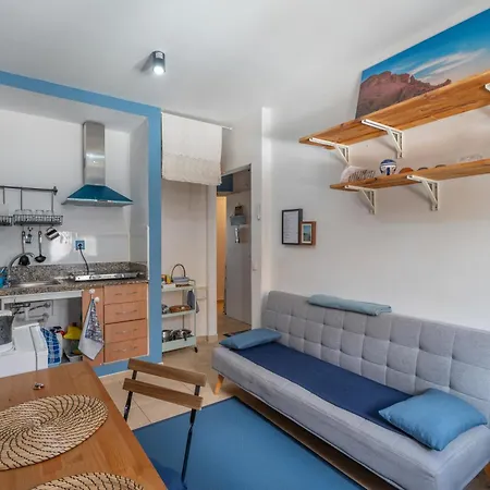 Abrigos 1 Playa Wifi Appartement *